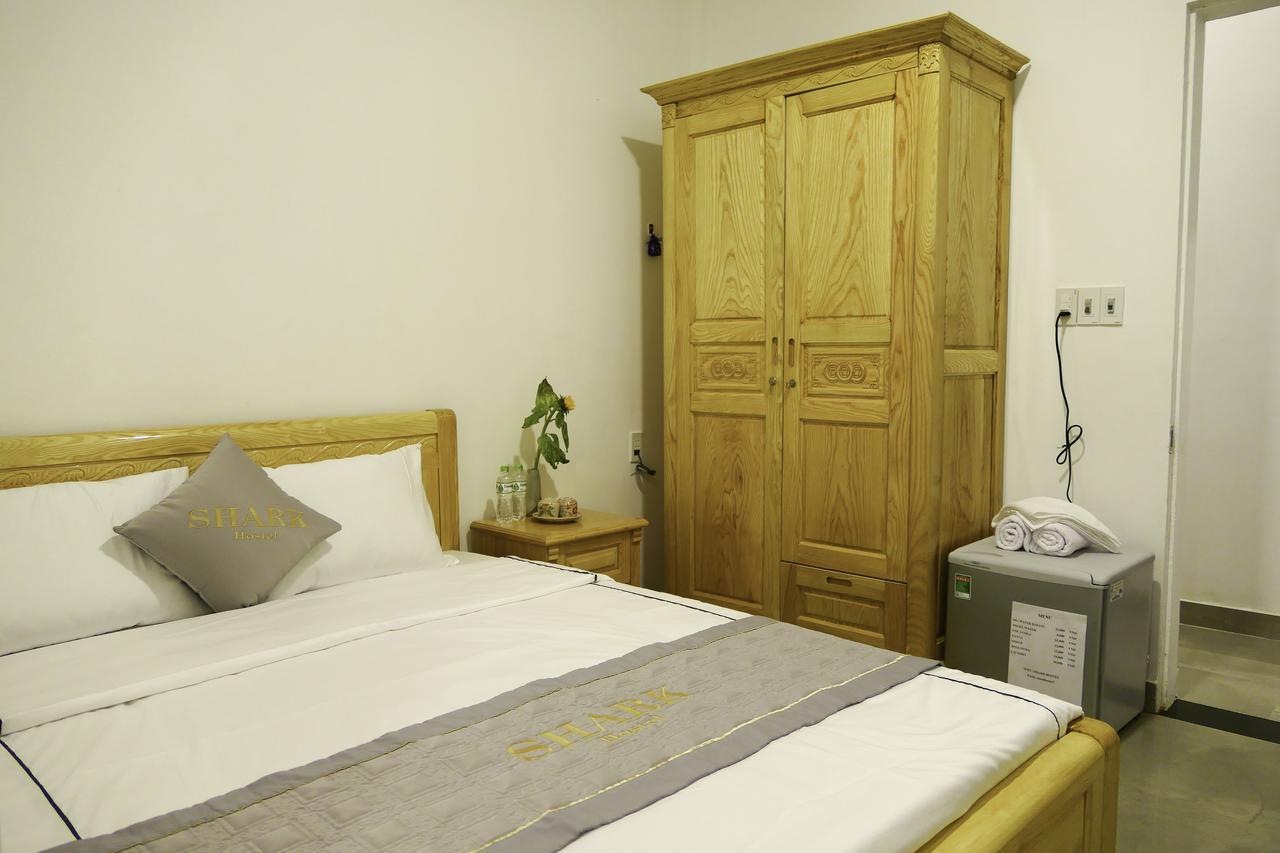 Shark Homestay Хюэ Экстерьер фото