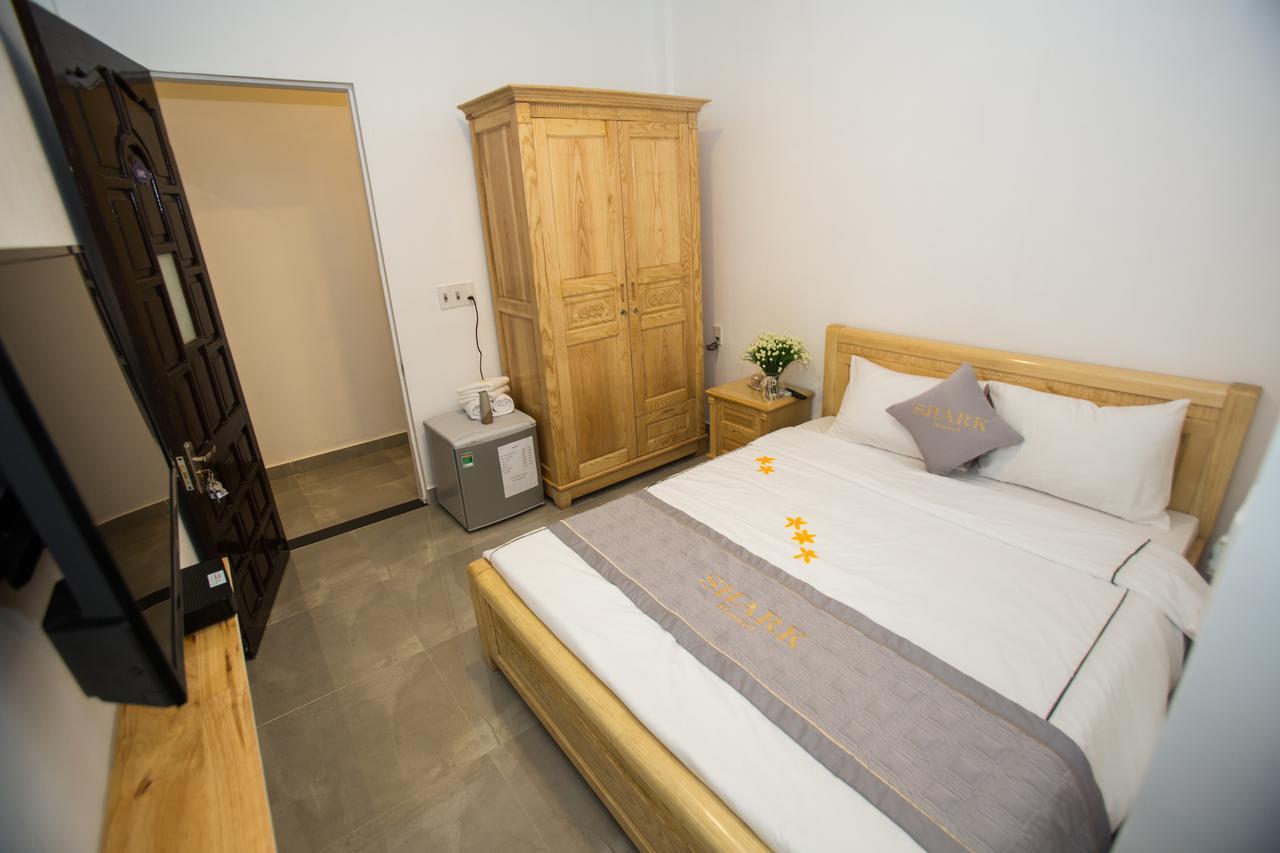 Shark Homestay Хюэ Экстерьер фото