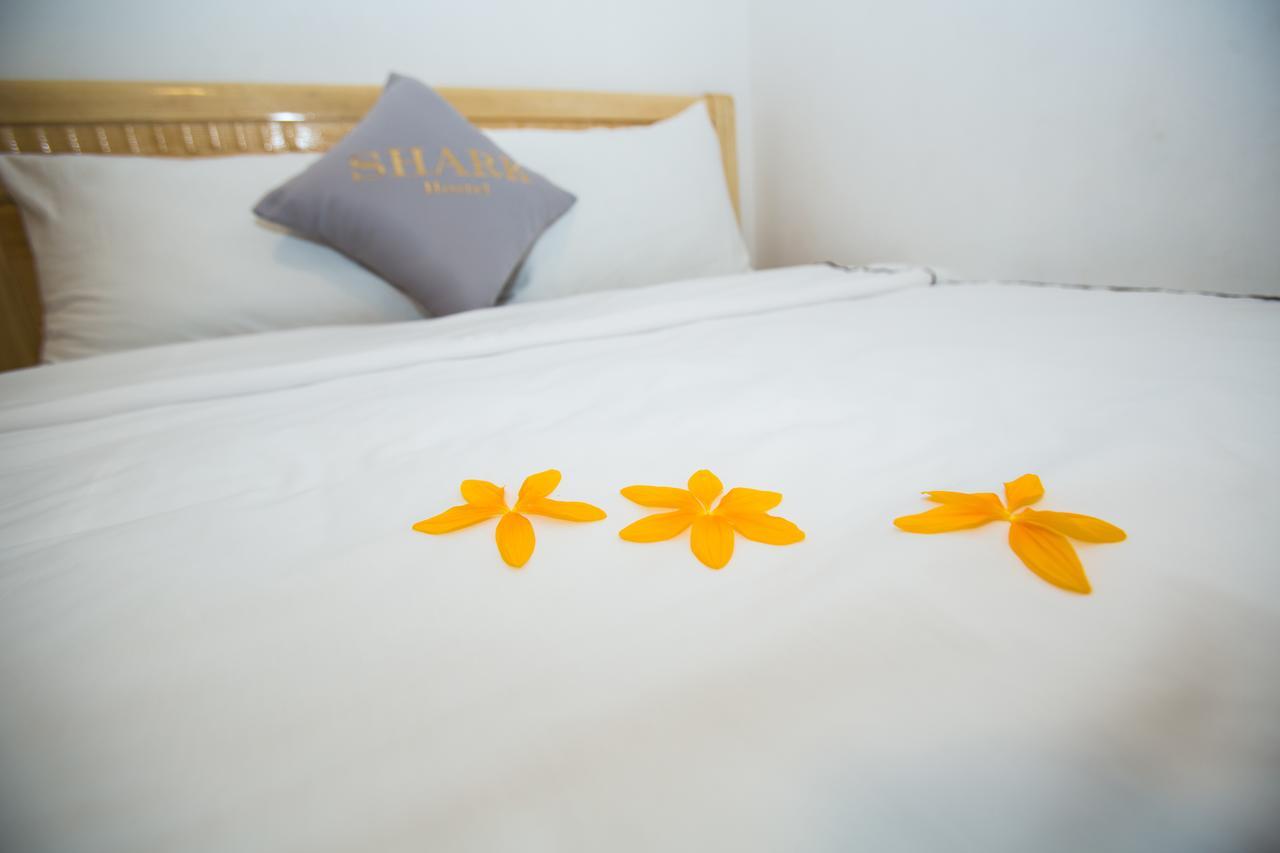 Shark Homestay Хюэ Экстерьер фото