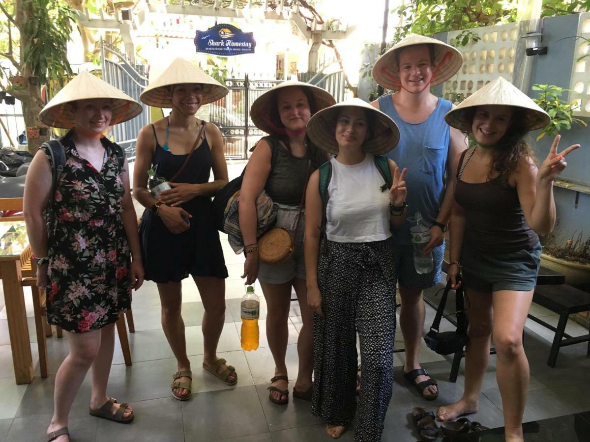 Shark Homestay Хюэ Экстерьер фото