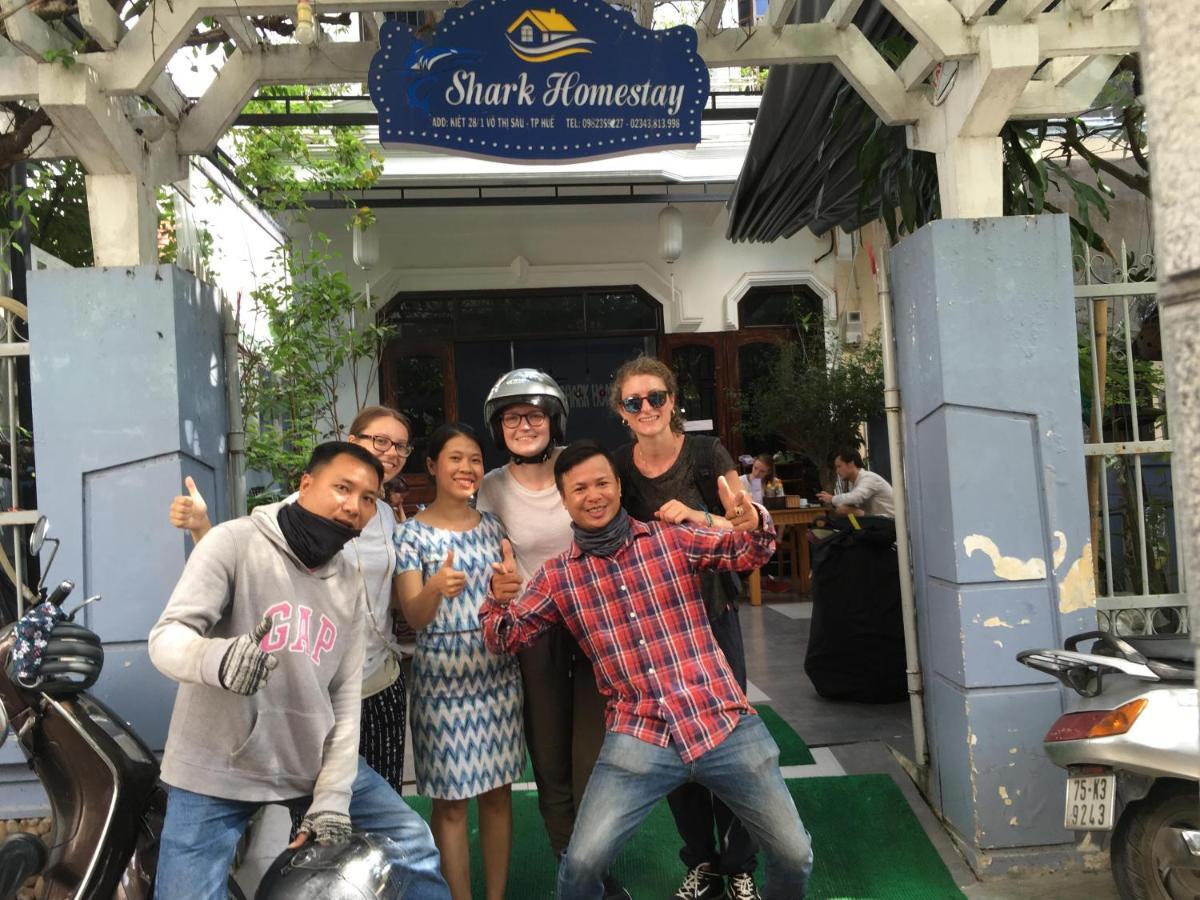 Shark Homestay Хюэ Экстерьер фото
