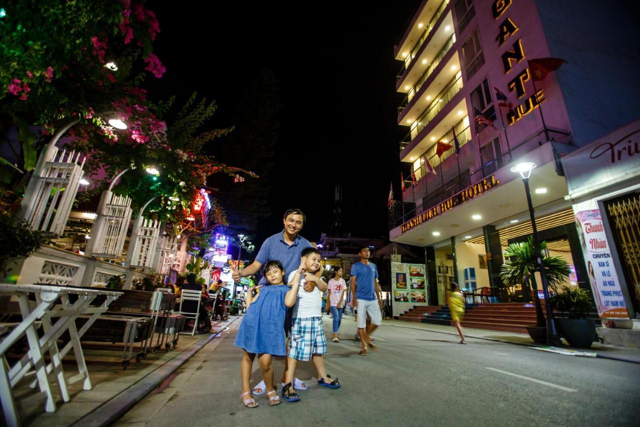 Shark Homestay Хюэ Экстерьер фото